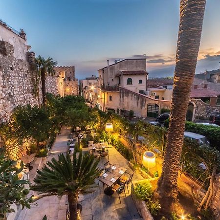 Medousa Bistrot & Suites Taormina Buitenkant foto