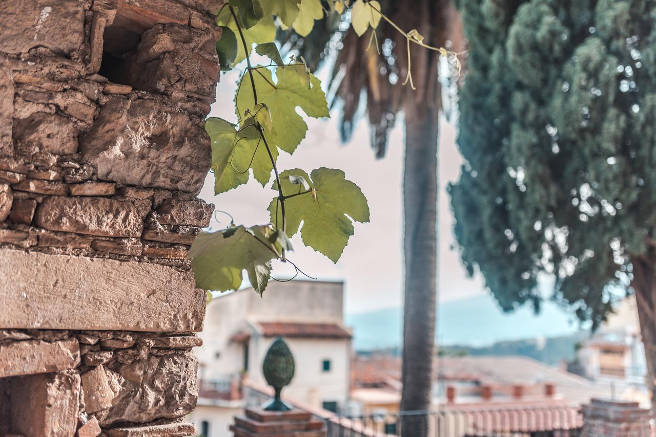 Medousa Bistrot & Suites Taormina Buitenkant foto