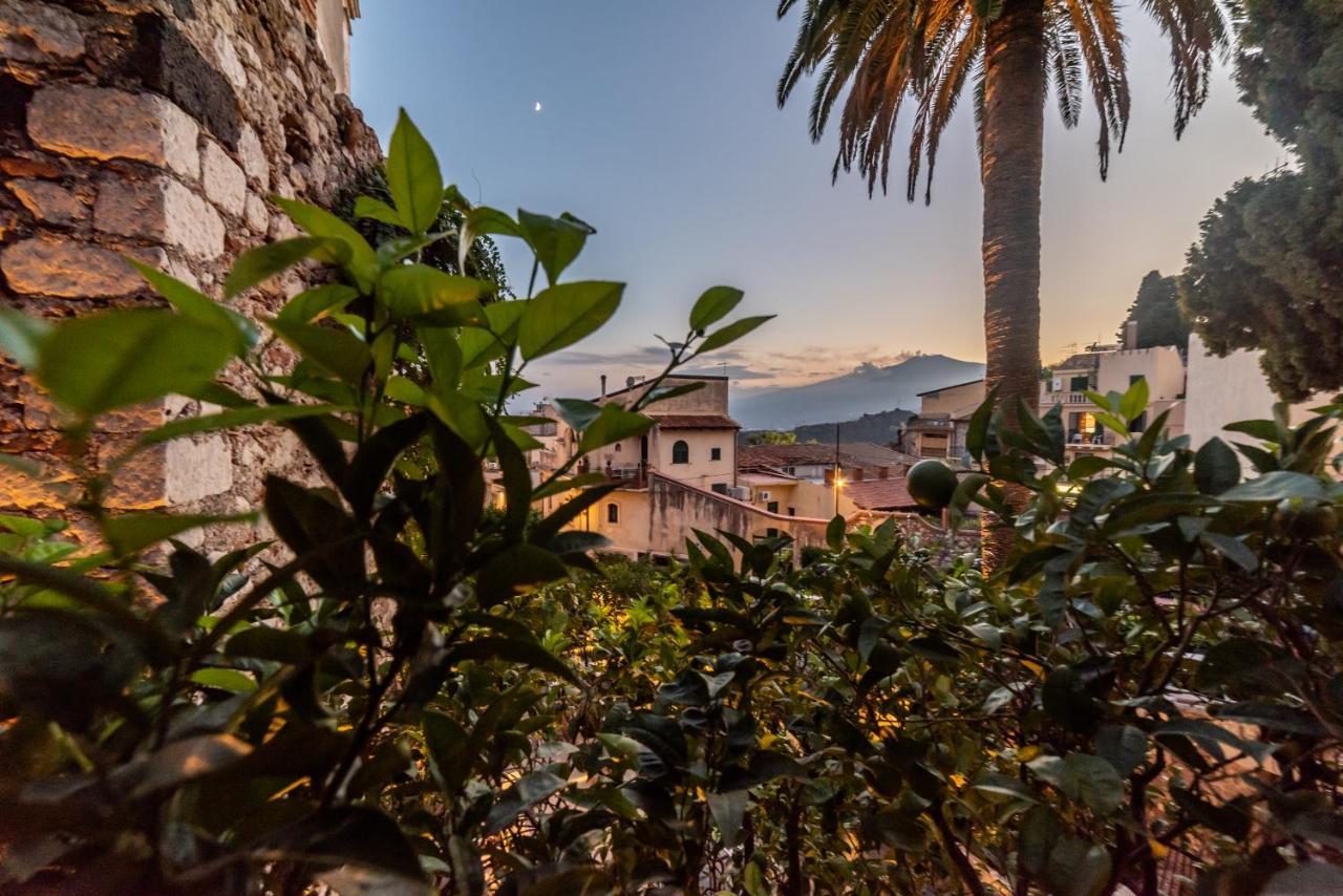Medousa Bistrot & Suites Taormina Buitenkant foto